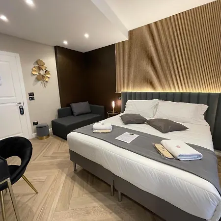 Pompeii Central Home Pompeya