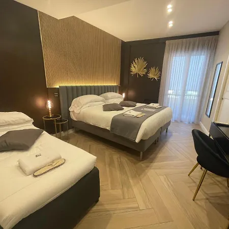 Pompeii Central Home Pompeya