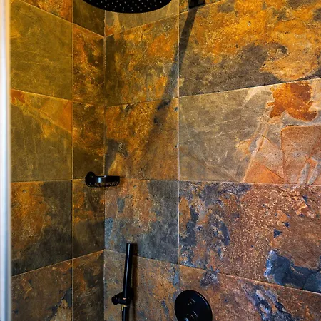 Bed & Breakfast Pompeii Central Home 4*