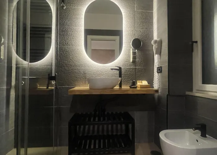 Pompeii Central Home