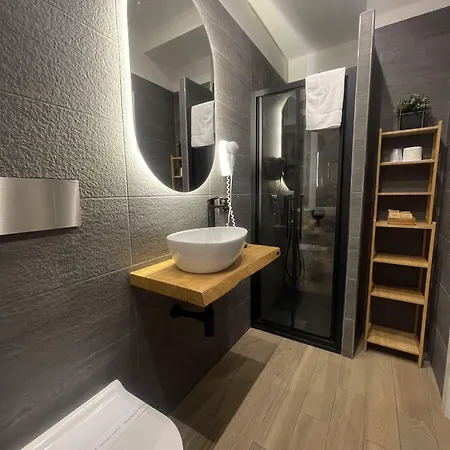 Pompeii Central Home Bed & Breakfast 4*