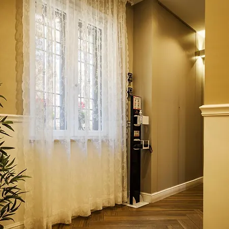 Pompeii Central Home Bed and Breakfast