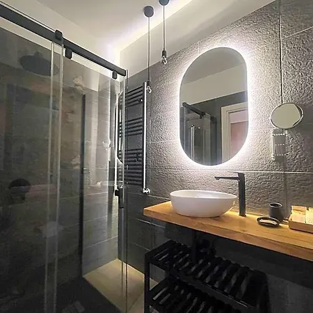 Pompeii Central Home 4* 폼페이