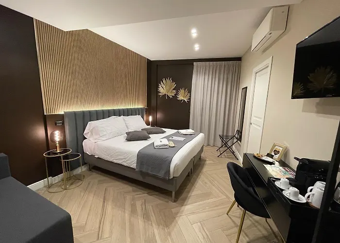 Bed and Breakfast Pompeii Central Home 4*